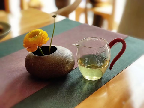 瘦身新选择：揭秘减肥茶的独特功效